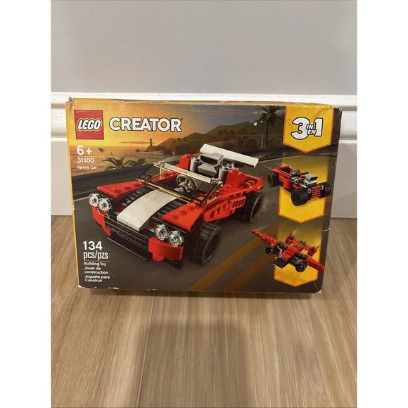 LEGO Creator 3 In 1: Sports Car #31100 / 134 Pieces / 100% Complete - Picture 1 of 11